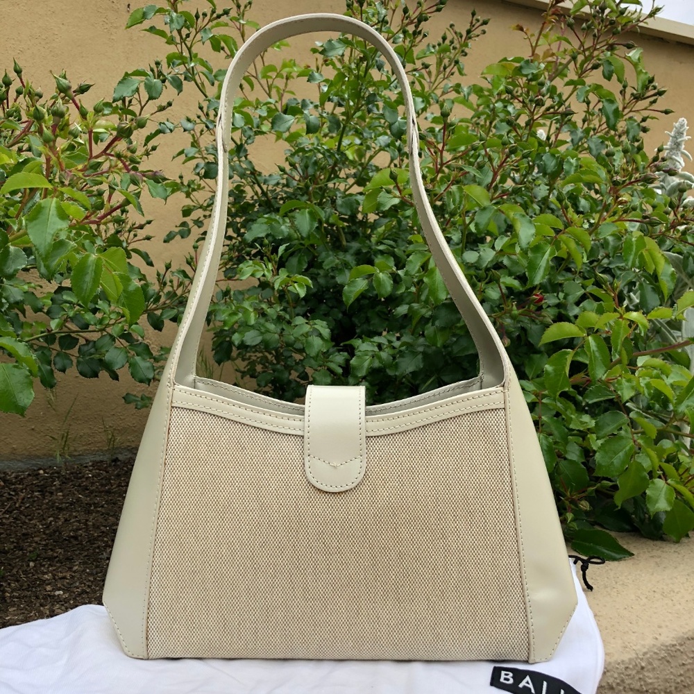Bally Beige Canvas & Leather Shoulder Bag - Picture 2 of 8